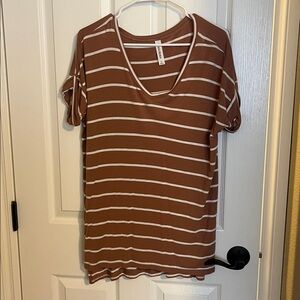 Zenana Outfitters Brown and White Striped Tee